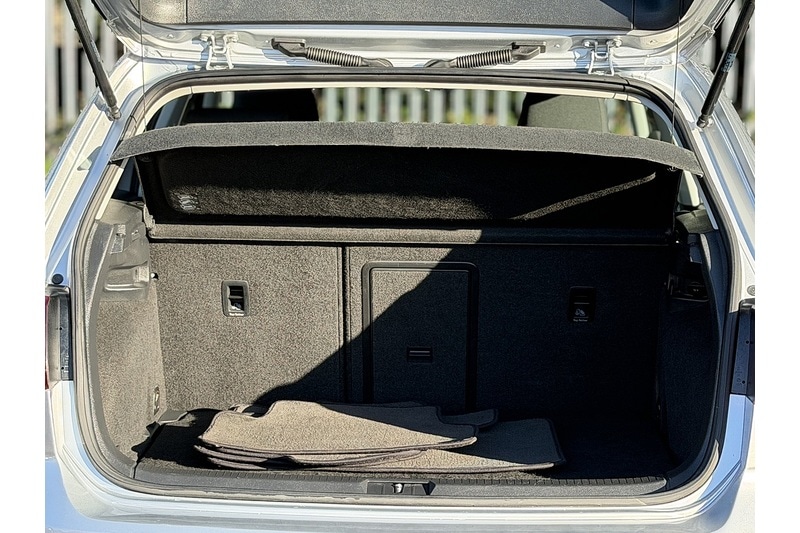 Used Volkswagen Golf 2016 for sale - 76784442: Photo 47