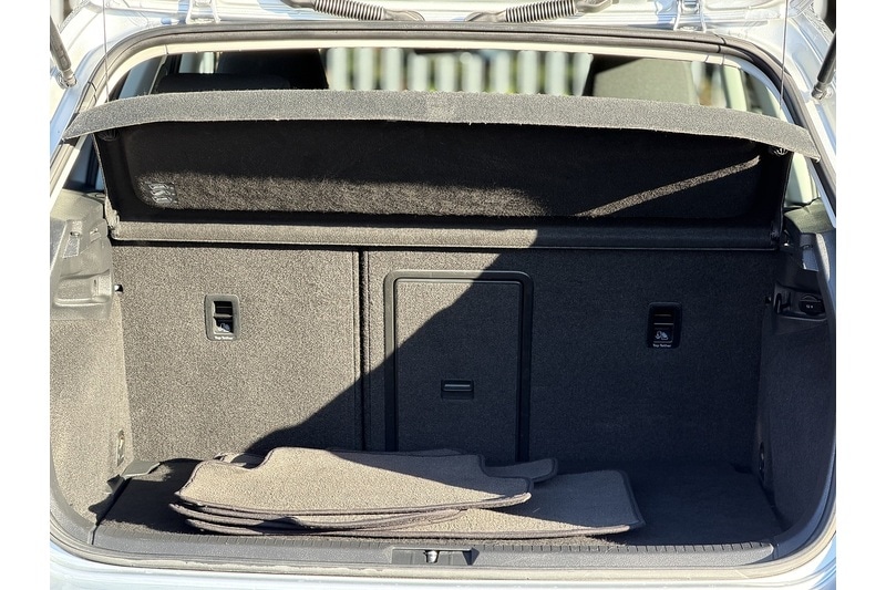 Used Volkswagen Golf 2016 for sale - 76784442: Photo 48