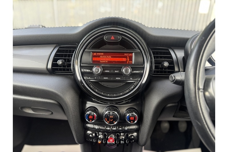 Used MINI Hatch 2016 for sale - 76280481: Photo 38