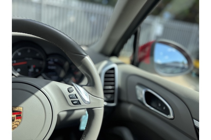 Used Porsche Cayenne 2013 for sale - 77891383: Photo 34