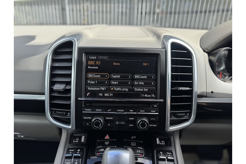 Used Porsche Cayenne 2013 for sale - 77891383: Photo 35