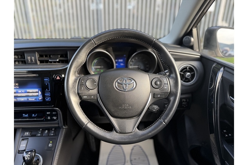 Used Toyota Auris 2019 for sale - 76482576: Photo 27