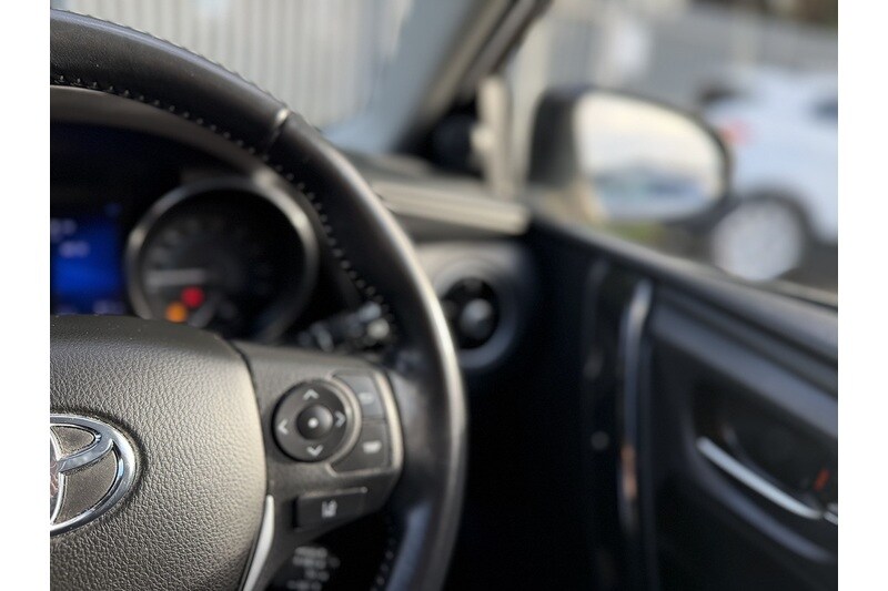 Used Toyota Auris 2019 for sale - 76482576: Photo 30