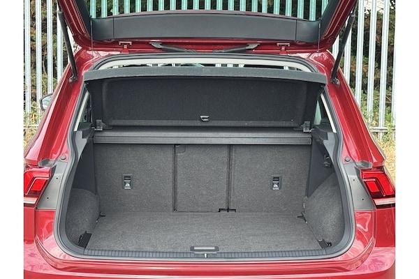 Used Volkswagen Tiguan 2020 for sale - 75321680: Photo 49