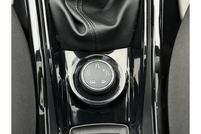 Used Peugeot 2008 2019 for sale - 77530300: Photo 29