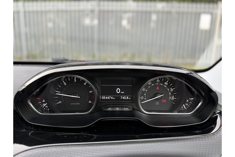 Used Peugeot 2008 2019 for sale - 77530300: Photo 31