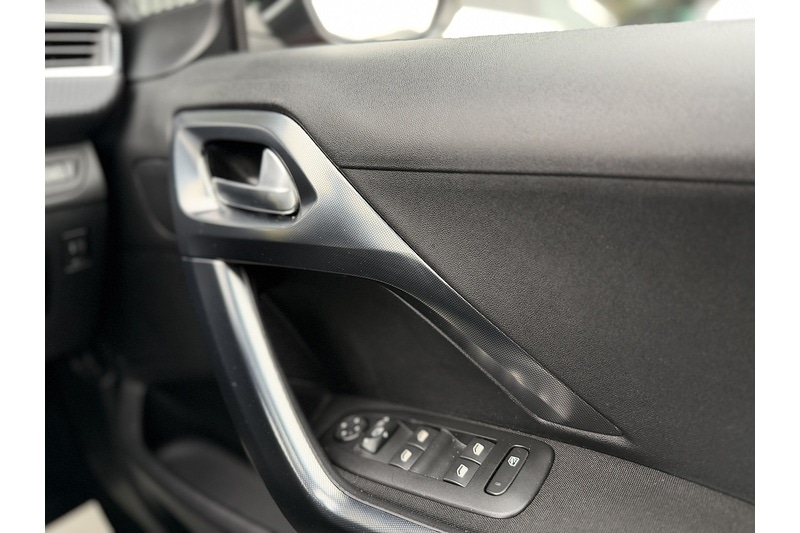 Used Peugeot 2008 2019 for sale - 77530300: Photo 36