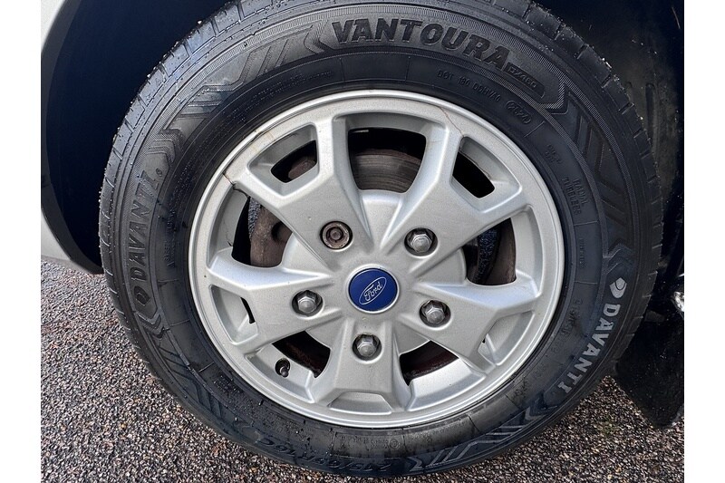 Used Ford Tourneo Custom 2015 for sale - 77831779: Photo 20