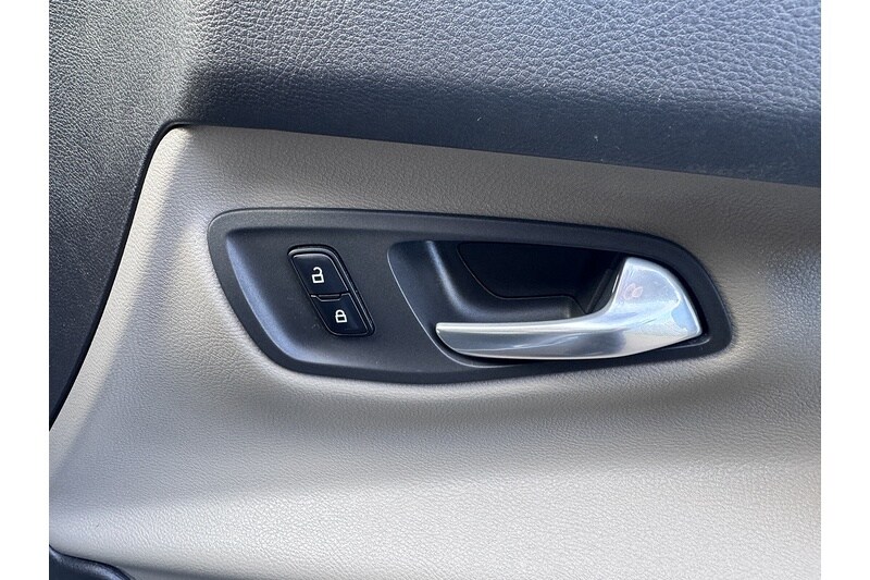 Used Ford Tourneo Custom 2015 for sale - 77831779: Photo 37