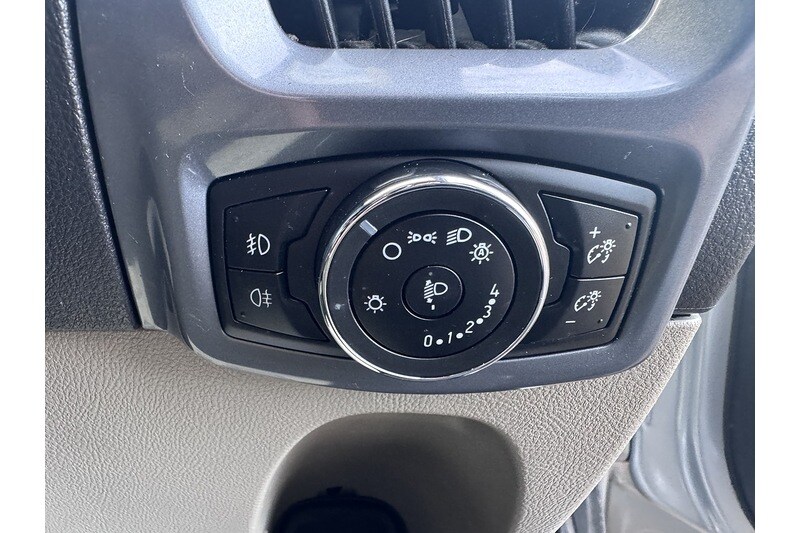 Used Ford Tourneo Custom 2015 for sale - 77831779: Photo 47