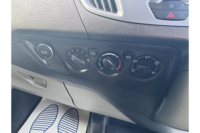 Used Ford Tourneo Custom 2015 for sale - 77831779: Photo 9