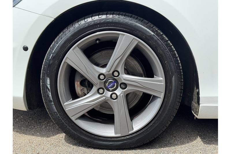 Used Volvo V40 2013 for sale - 76982550: Photo 18