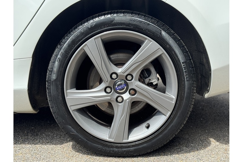 Used Volvo V40 2013 for sale - 76982550: Photo 19