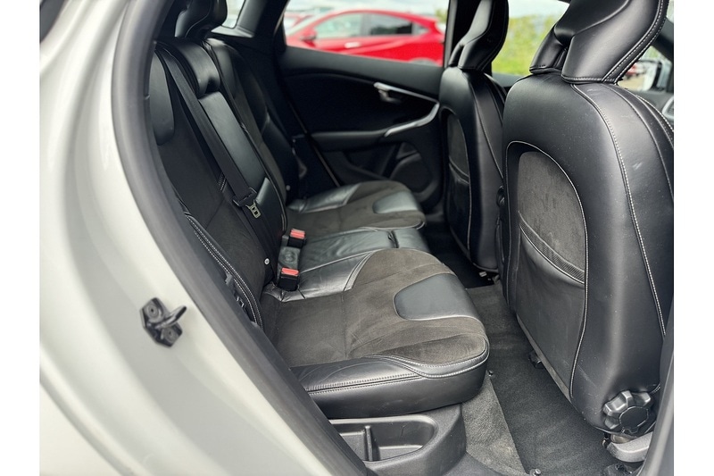 Used Volvo V40 2013 for sale - 76982550: Photo 20