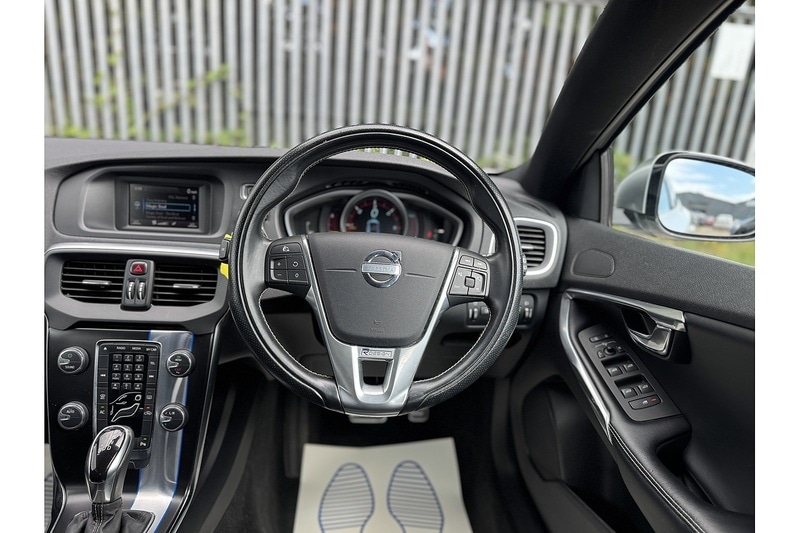 Used Volvo V40 2013 for sale - 76982550: Photo 27