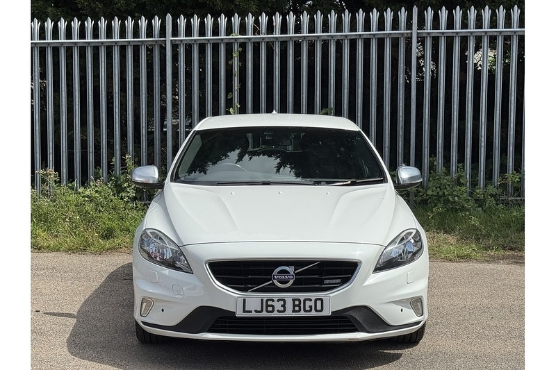 Used Volvo V40 2013 for sale - 76982550: Photo 3