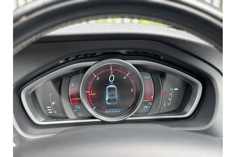 Used Volvo V40 2013 for sale - 76982550: Photo 30