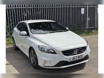 Used Volvo V40 2013 for sale - 76982550: Photo