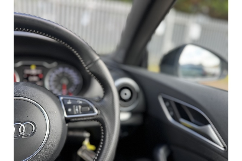 Used Audi A3 Cabriolet 2015 for sale - 75620131: Photo 31