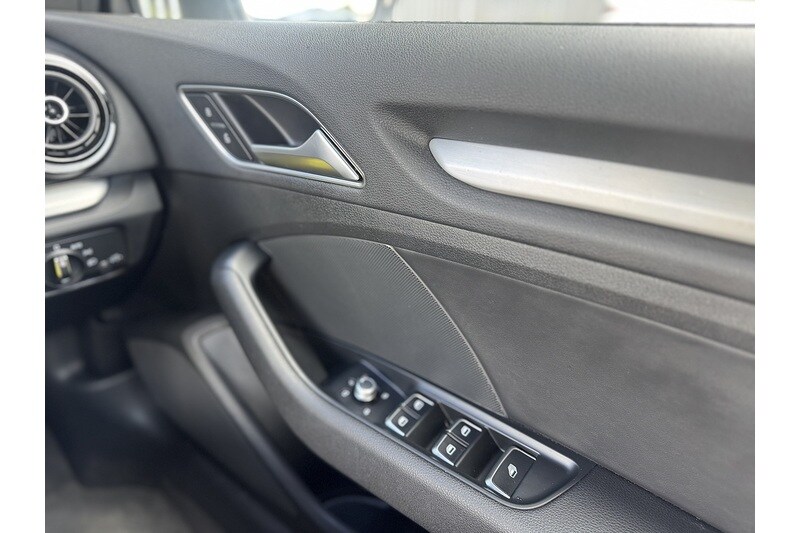 Used Audi A3 Cabriolet 2015 for sale - 75620131: Photo 34