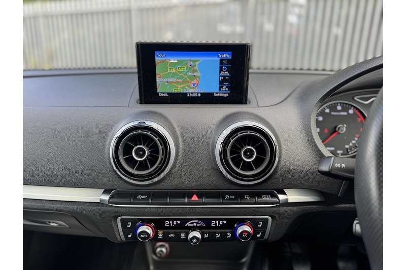 Used Audi A3 Cabriolet 2015 for sale - 75620131: Photo 37