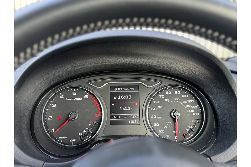 Used Audi A3 Cabriolet 2015 for sale - 75620131: Photo 45
