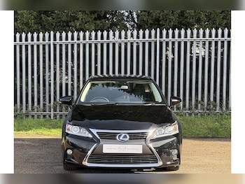 Used Lexus CT 2017 for sale - 77379200: Photo