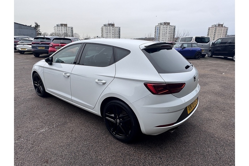 Used SEAT Leon 2020 for sale - 77149367: Photo 2