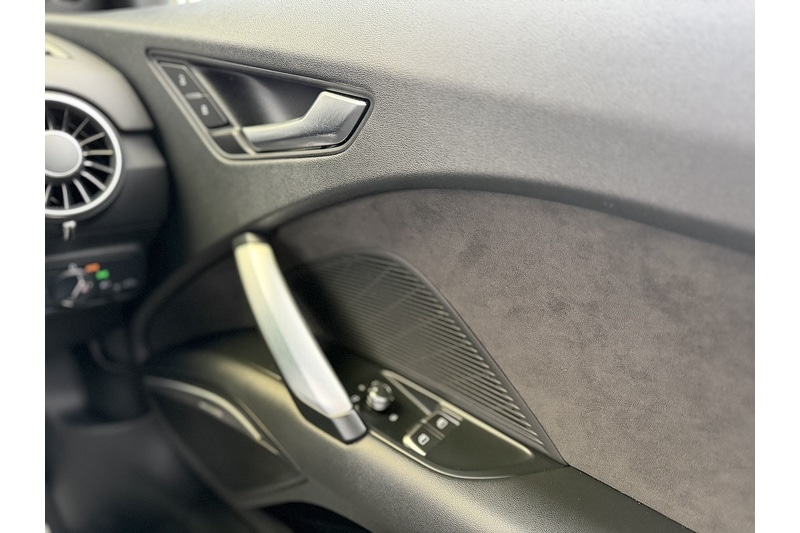 Used Audi TT 2018 for sale - 76496941: Photo 39