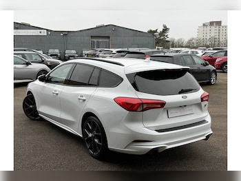 Used Ford Focus 2019 for sale - 77012257: Photo