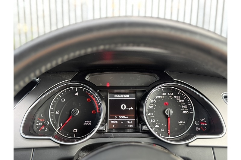 Used Audi A5 Cabriolet 2013 for sale - 75761332: Photo 29