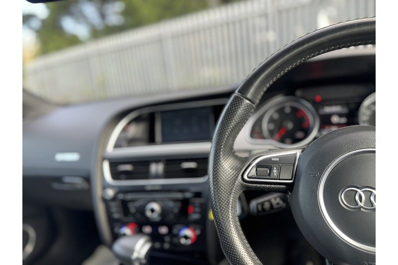 Used Audi A5 Cabriolet 2013 for sale - 75761332: Photo 33