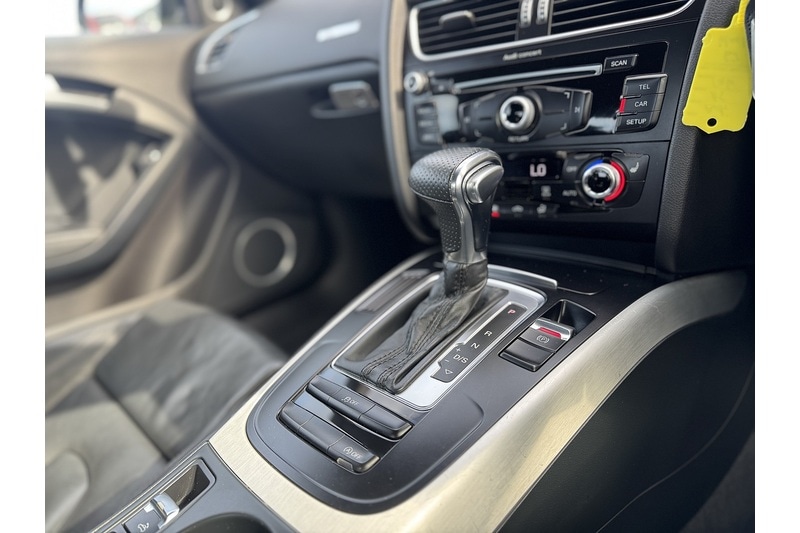 Used Audi A5 Cabriolet 2013 for sale - 75761332: Photo 35