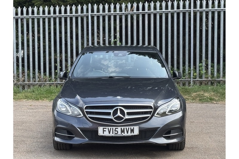 Used Mercedes-Benz E Class for sale - 77693833: Photo 3