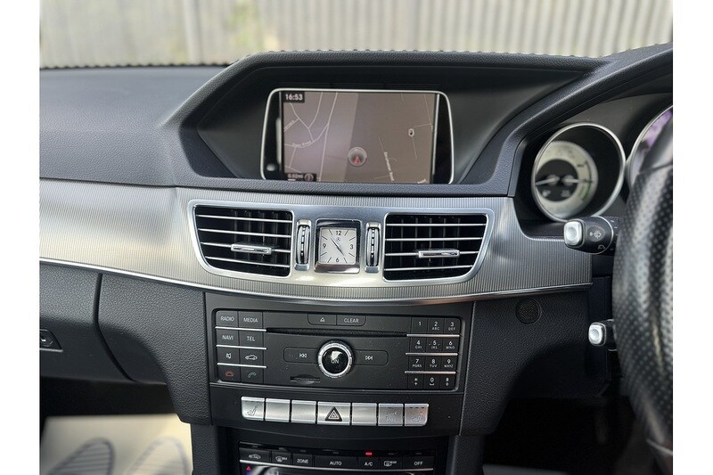 Used Mercedes-Benz E Class for sale - 77693833: Photo 33