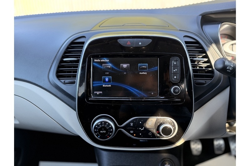 Used Renault Captur 2019 for sale - 77579528: Photo 38