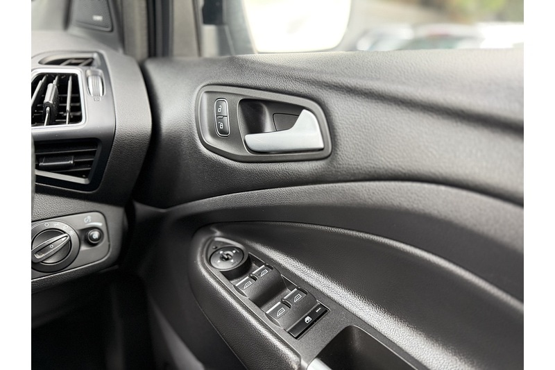 Used Ford Kuga 2019 for sale - 76612642: Photo 36