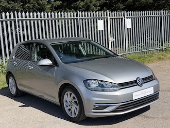 Used Volkswagen Golf 2019 for sale - 78710706: Photo