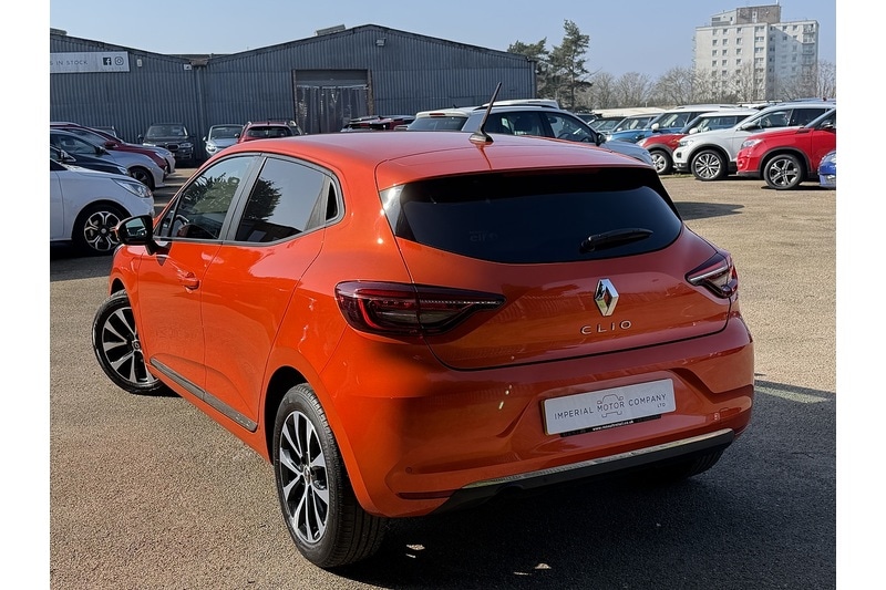 Used Renault Clio 2020 for sale - 77579522: Photo 2