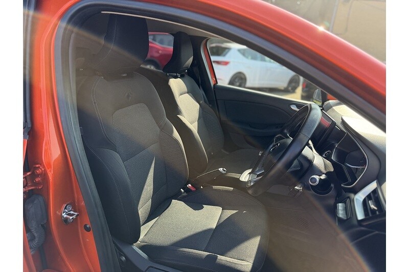 Used Renault Clio 2020 for sale - 77579522: Photo 26