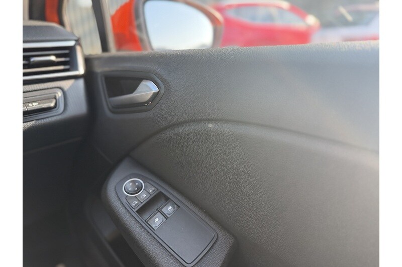 Used Renault Clio 2020 for sale - 77579522: Photo 30