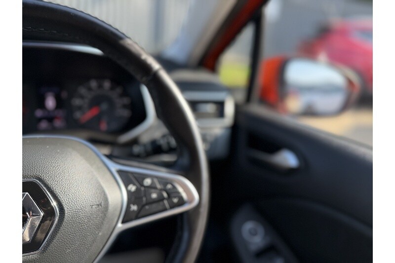 Used Renault Clio 2020 for sale - 77579522: Photo 32