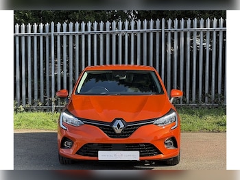 Used Renault Clio 2020 for sale - 77579522: Photo