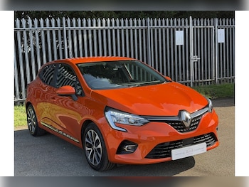 Used Renault Clio 2020 for sale - 77579522: Photo