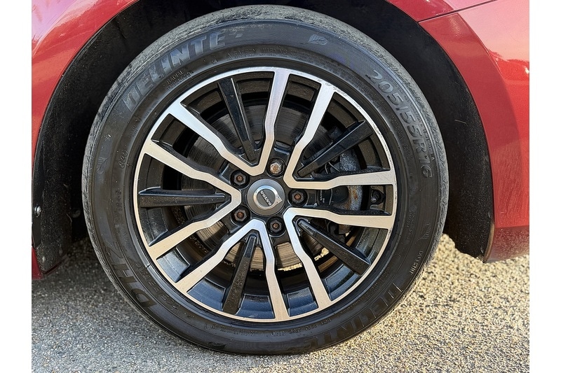 Used Volvo V40 2016 for sale - 77502664: Photo 13