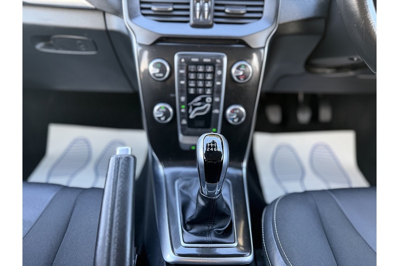 Used Volvo V40 2016 for sale - 77502664: Photo 26