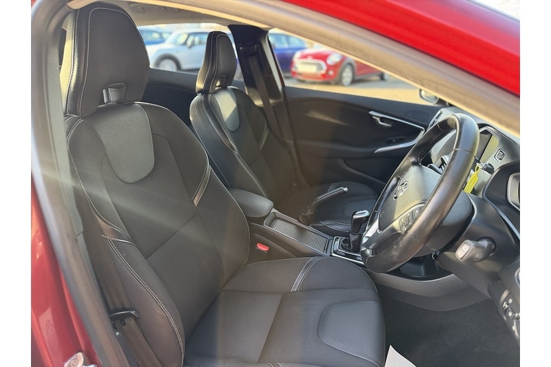 Used Volvo V40 2016 for sale - 77502664: Photo 29