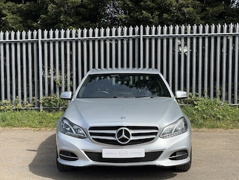 Used Mercedes-Benz E Class 2014 for sale - 78177490: Photo
