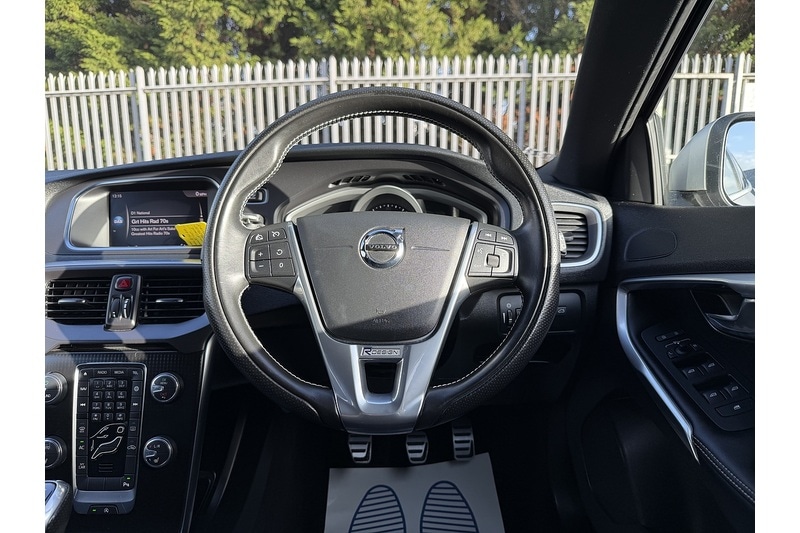 Used Volvo V40 2017 for sale - 76808306: Photo 21