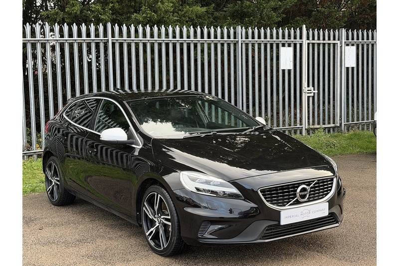 Used Volvo V40 2017 for sale - 76808306: Photo 4